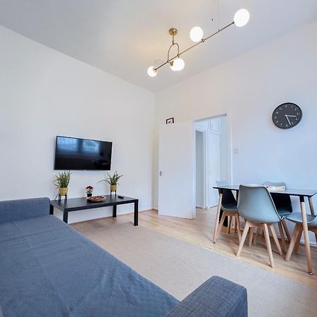 Pleasant 1 Bedroom Camden Apartment -On 1St Floor Londra Dış mekan fotoğraf