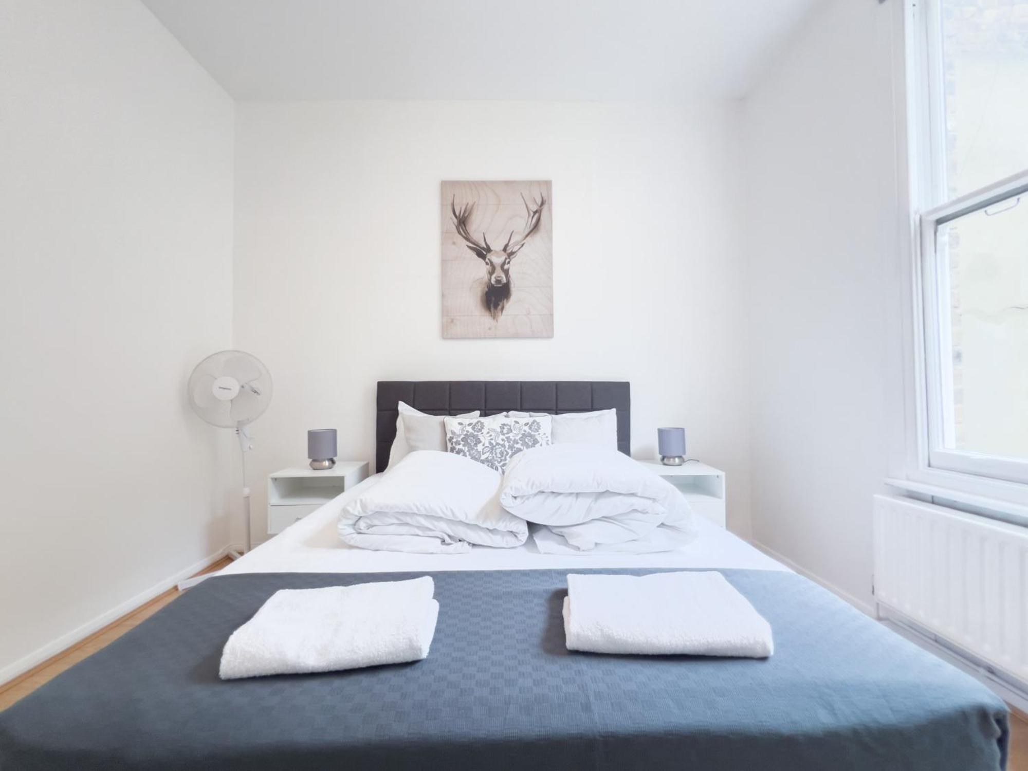 Pleasant 1 Bedroom Camden Apartment -On 1St Floor Londra Dış mekan fotoğraf