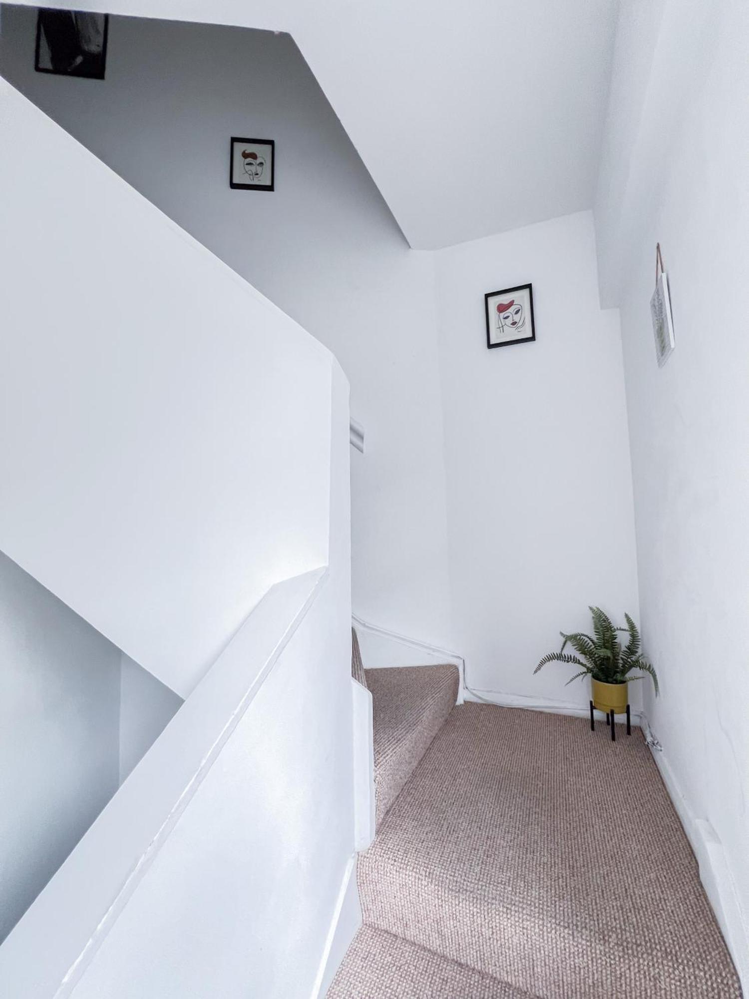 Pleasant 1 Bedroom Camden Apartment -On 1St Floor Londra Dış mekan fotoğraf