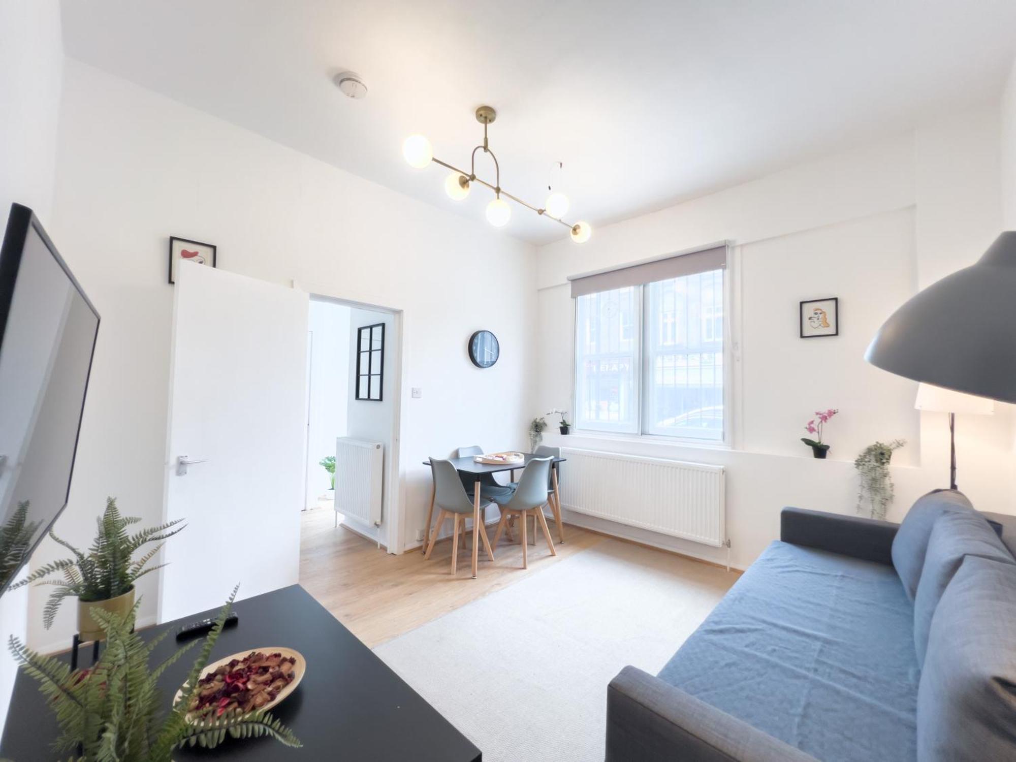 Pleasant 1 Bedroom Camden Apartment -On 1St Floor Londra Dış mekan fotoğraf
